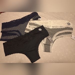 NWT Aerie Cheeky Panties (size M) (bundle)